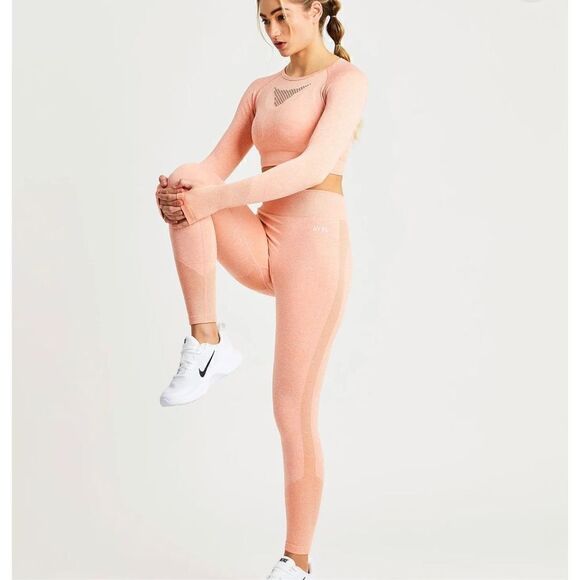 AYBL Motion Seamless Long Sleeve Crop Top peach small - Picture 12 of 16